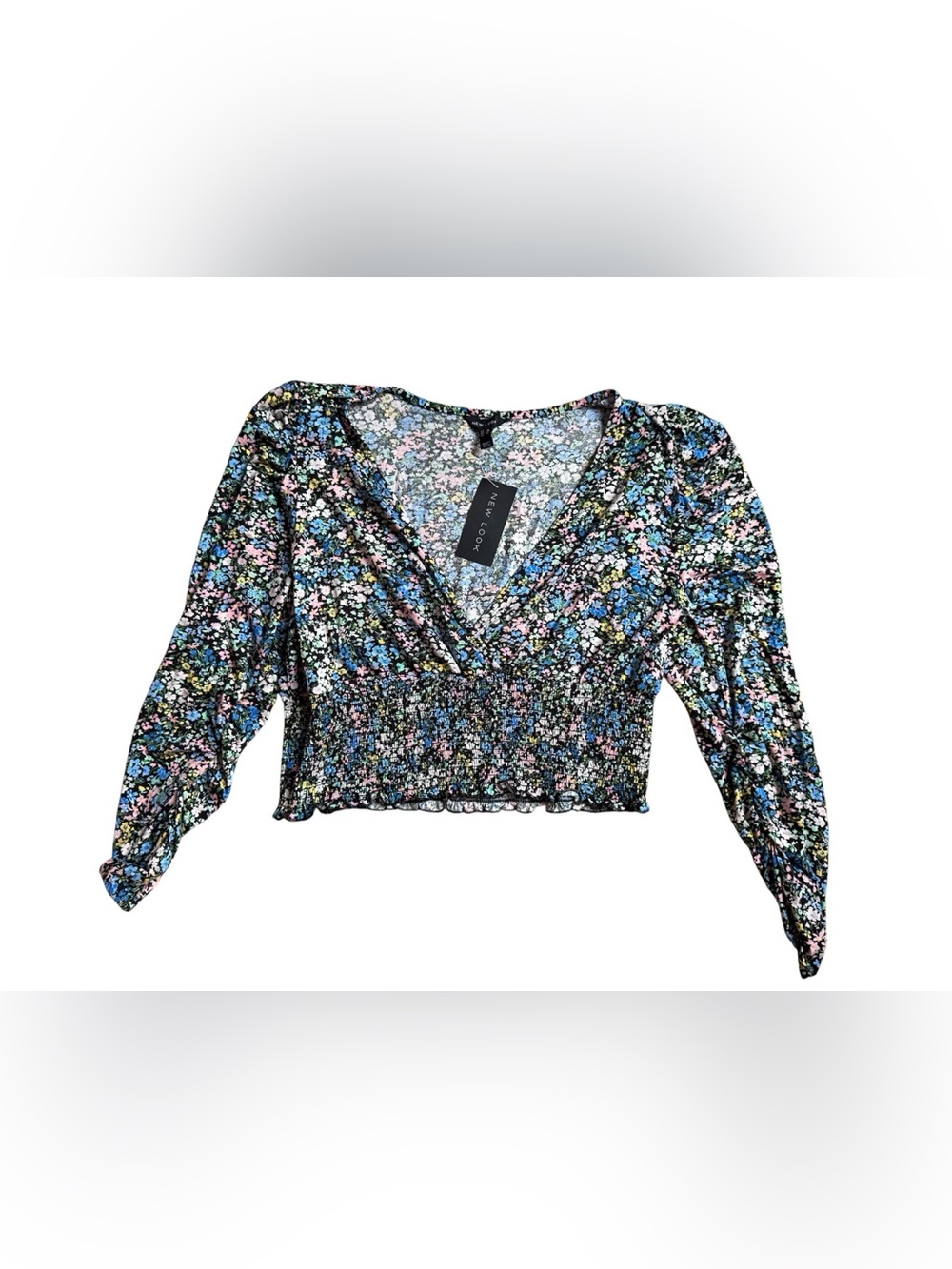New Look Floral Smocked V-Neck Long Sleeve Crop Top